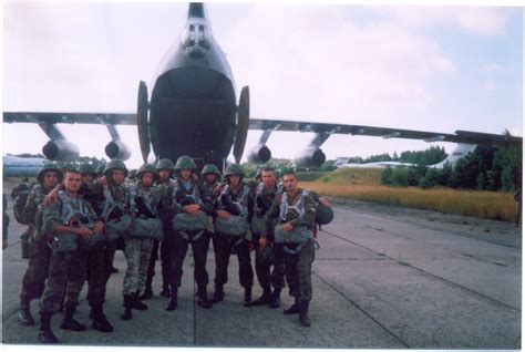 Флаг ВДВ 76-я гвардейская десантно штурмовая дивизия 234 полк