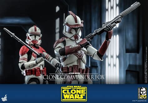 Hot Toys Star Wars The Clone Wars Commander Fox