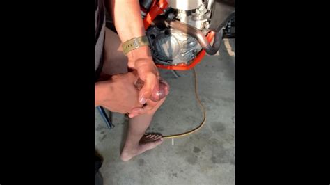 Jerking Off In My Garage Pornhub Gay