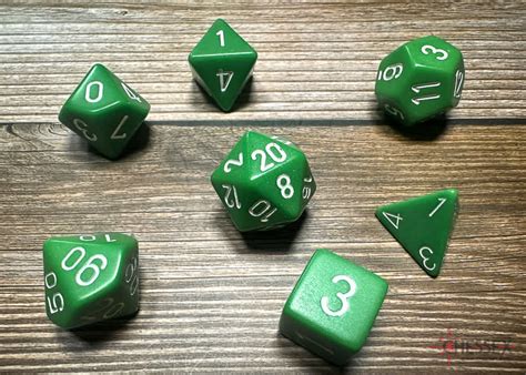 Chessex Polyhedral Set 7 Opaque Greenwhite