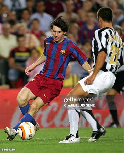 Lionel Messi 2005 Photos and Premium High Res Pictures - Getty Images