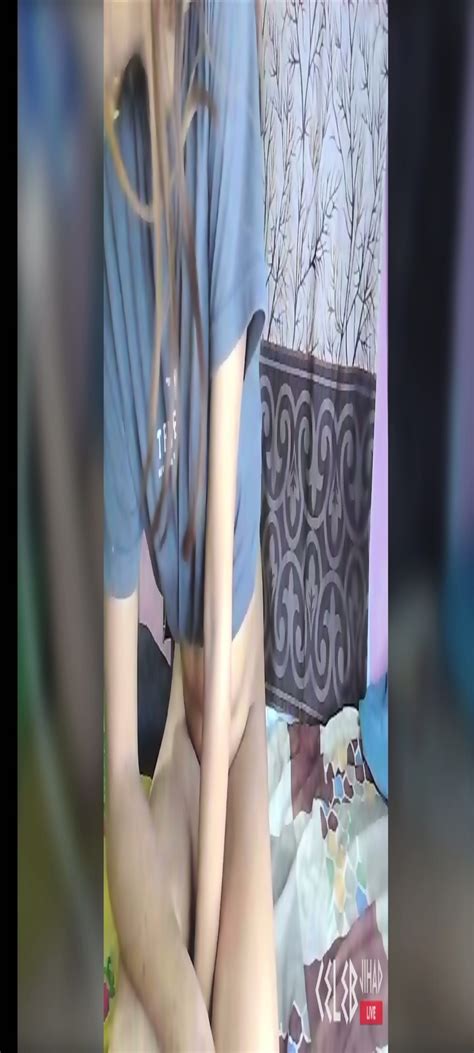 Pune Girl On Stripchat Flashing Pussy And Nipples