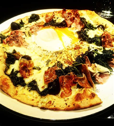 Florentine R Pizza