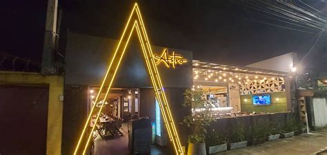 Astro Bar E Restaurante - Bares imperdíveis em Salvador que você precisa conhecer - Rickky's Trips