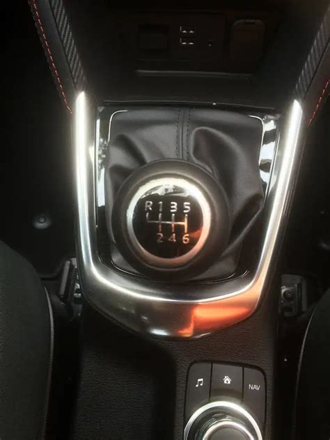 2015 Mazda 2 Genki Review