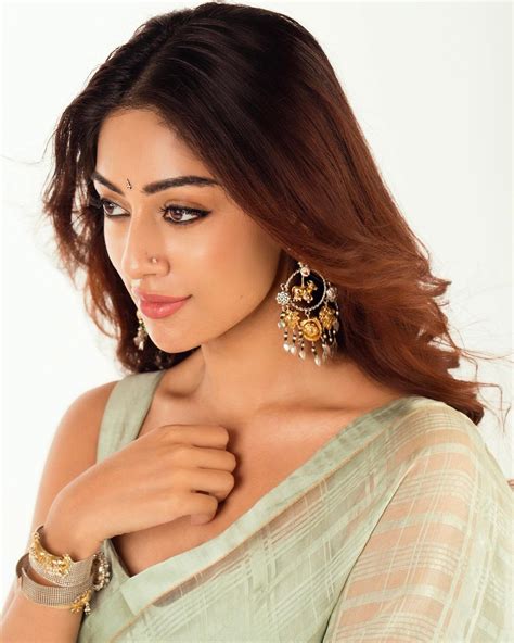 Anu Emmanuel పాలరాతి శిల్పంలా అను ఇమాన్యుల్ ఈ లేటెస్ట్ పిక్స్ డోంట్