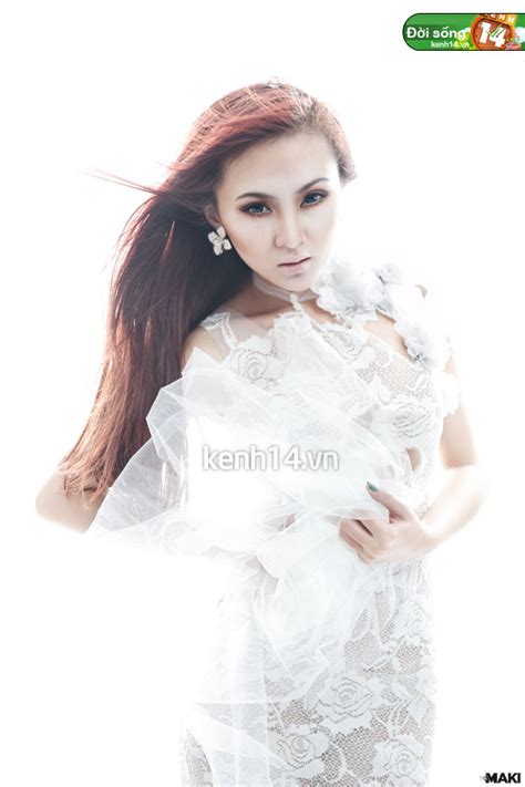 Ngày Valentine hot girl Kelly nhập hội những cô nàng độc thân