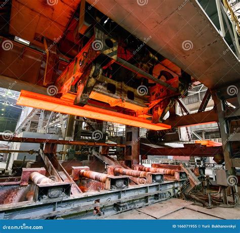 Eisen Und Stahlproduktion Stockbild Bild Von Fl Ssigkeit