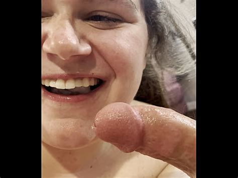 Hot Woman Swallows Cum POV XVIDEOS