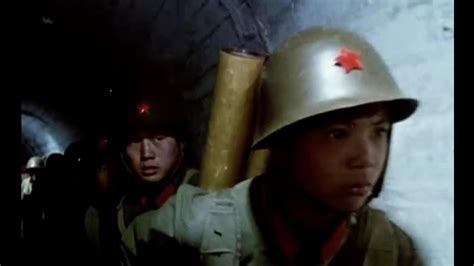 The Chinese PLA conducting military exercises in the 1980s 八十年代解放军合成作战