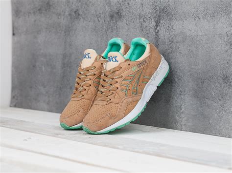 Купить Кроссовки Asics Gel Lyte V цвет Бежевый купить по цене 2110 ...