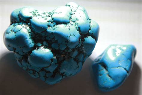 Камень Туркенит: магические свойства, кому подходит, значение и как ...