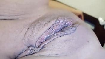 SOY UNA MILF A PRUEBA DE TODO ME GUSTA EL ANAL Y ME GUSTA MOJARME DE VERDAD GUSTA VIBRAR Y QUE