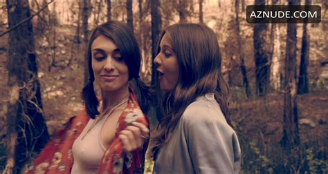 4 20 MASSACRE NUDE SCENES AZNude