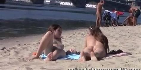 Curvaceous Nude Teen Poses In The Warm Water Tnaflix