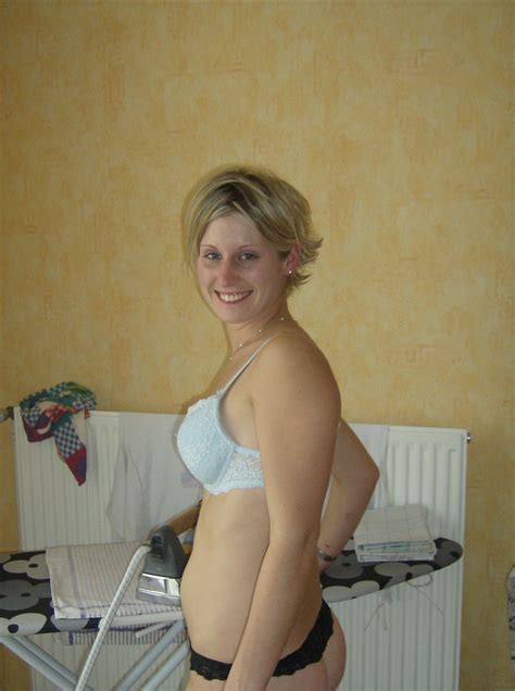 Hot Blonde Amateur Short Hair ATB X Porn Pic