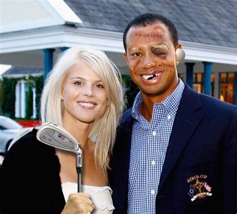 The Official Tiger Woods Family Christmas Portrait - Phil Stock World