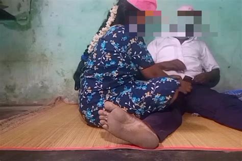 Indian Desi Village Beauty Aunty Blowjob In House Woner Asian Asian Porn Xhamster