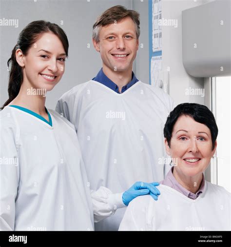 The Doctors Laboratory Hi Res Stock Photography And Images Alamy