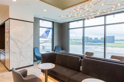 IAD United Polaris Lounge Patner Construction Inc