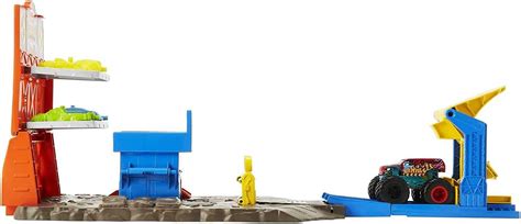 Hot Wheels Monster Trucks Blast Stat Hfb