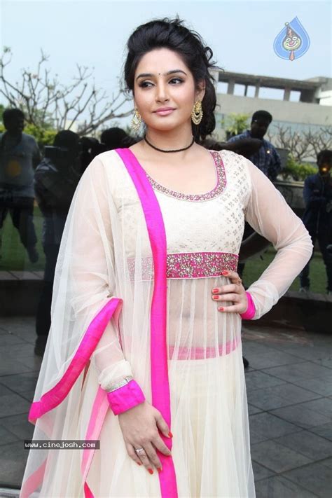 Ragini Dwivedi Hot Stills Photo Of