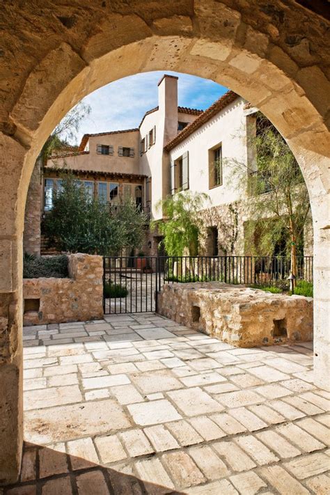 Picture Your Life In Tuscany In A Mediterranean Style Home Home Deco