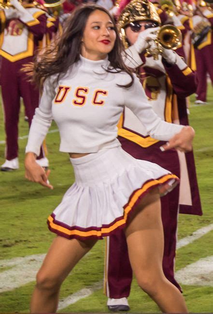 Usc Vs Oregon Usc Hot Cheerleaders Girlie Style