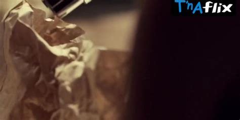 Tatiana Maslany Lesbian Scene In Orphan Black Tnaflix