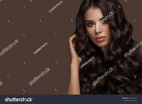 Beautiful Brunette Model Curls Classic Makeup Stock Photo Shutterstock