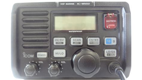 Icom IC M502 Marine Two Way VHF Radio Transceiver Unit W Icom HM 126B