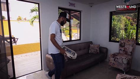 Hot Latina Melany Lopez Fucks Delivery Guy