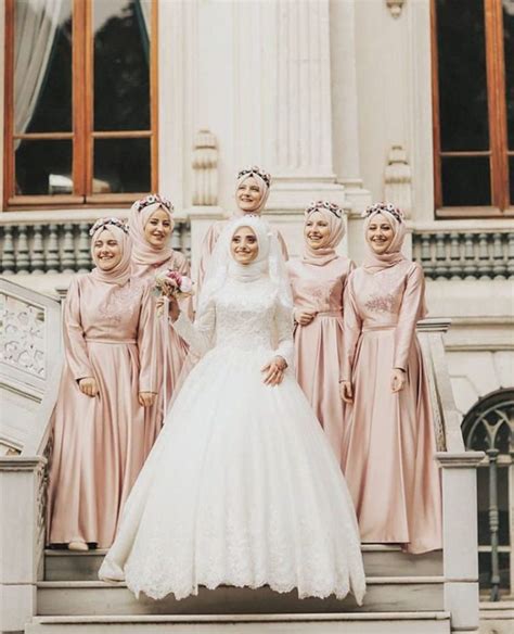 Pengantin Dan Bridesmaid Berhijab Mewah Model Baju Bridesmaids Hijab