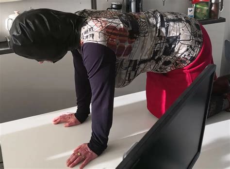 Hündin in the office 17 Nude Pics xHamster