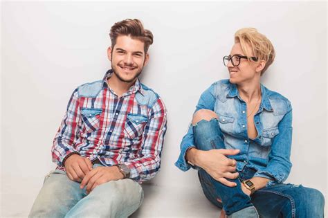 How To Tell If Your Gay Friend Has A Crush On You How To React LoveDevani