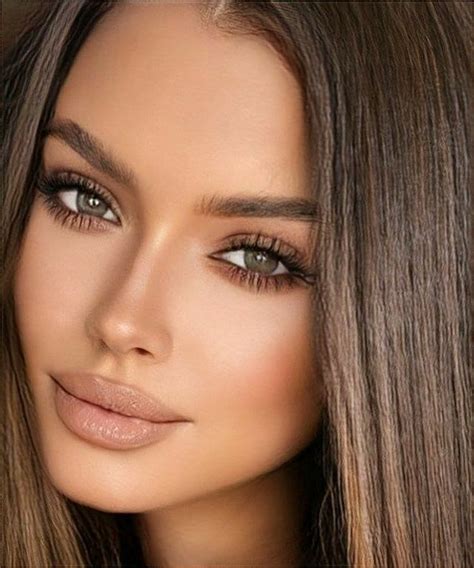 Brunette Makeup Cute Brunette Brunette Beauty Hair Beauty Most Beautiful Eyes Stunning Eyes