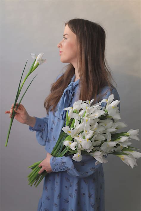 Букет ирисов — купить букет цветов ирисов с доставкой в Москве ...