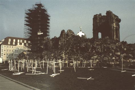 Zerstörte Frauenkirche Dresden In Den 1980er