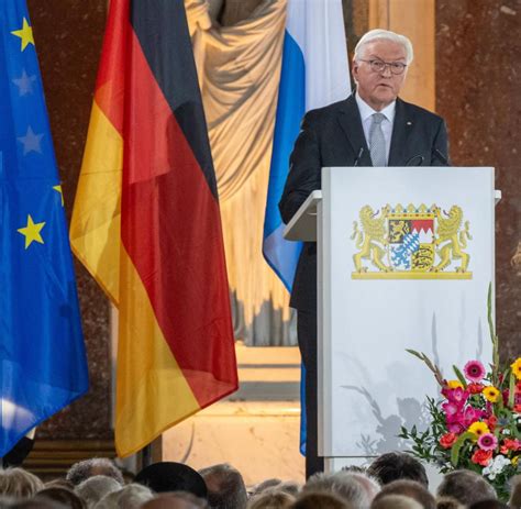 Steinmeier Warnt Vor Aush Hlung Der Freiheitlichen Demokratie Welt