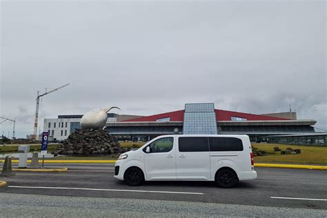 Tripadvisor Privater Transfer Zum Flughafen Keflavik Hin Und