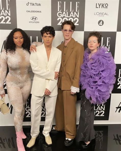 Pin On Omar Cute Gay Omar Actors Actresses