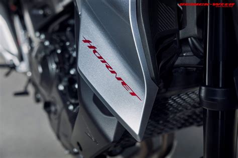 Naked Bike Juwel Honda CB750 Hornet Facelift 2025 Schick Weer Honda Tirol
