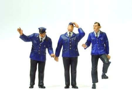 Preiser PR63094 DB Railway Personnel 3 Figure Set Rainbow Railways