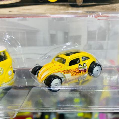 Sold Out Hot Wheels Premium Car Culture Mooneyes Volkswagen T Panel Bus Custom Volkswagen