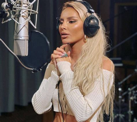 Анна Asti — откровенно о личной жизни: «Я лежала на полу съемной ...