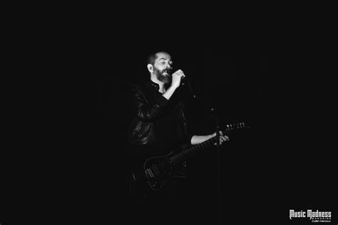 Cigarettes After Sex Draws Concertgoers Into A Dreamy Irresistible Soundscape Music Madness