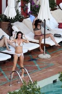 Meghan Markle Bikini Candids In Positano August 18th 2016 MQ Fuzzy Phun Org Forum