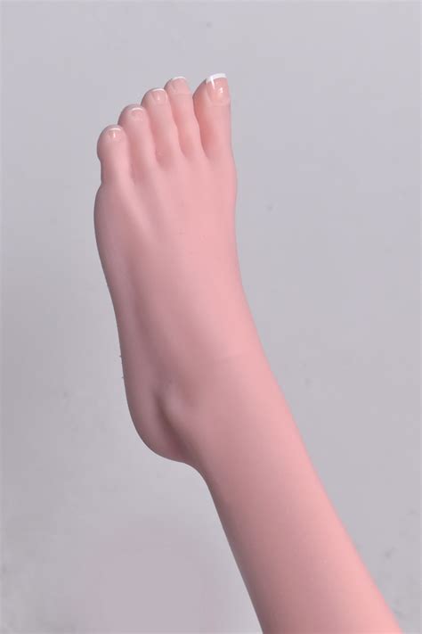 Elsa Babe Doll On Twitter The Weather Is Getting Colder Everyone Should Add Clothes To Keep