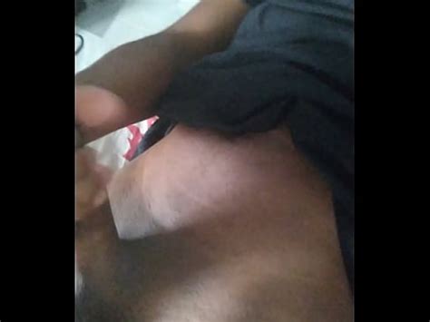 Novinho Pirocudo Batendo Punheta Xvideos