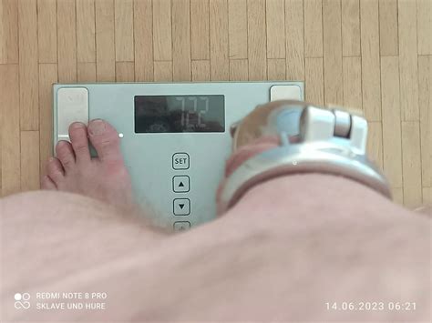 Weighing Cagecheck Nude Pics XHamster